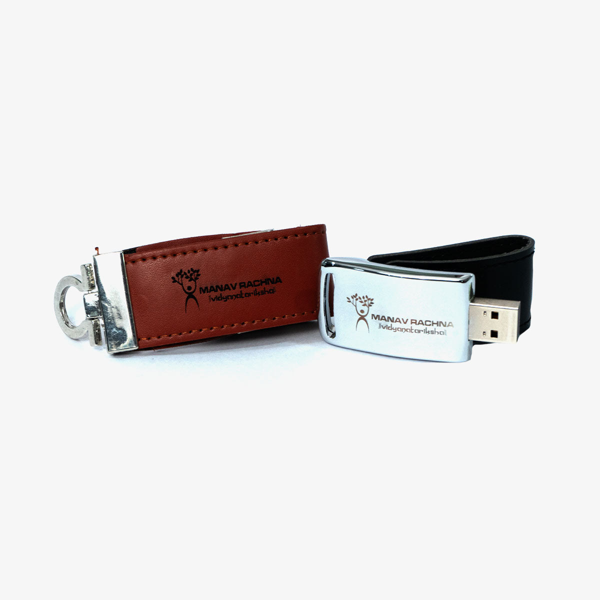 Leather keychain with 64 GB USB flash drive